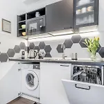 Maison 170 - *