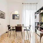 Maison 170 - Daire Roma